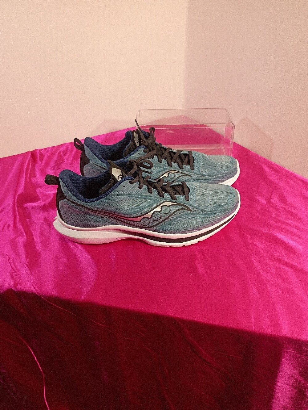 Saucony Kinvara 13 Mist/Black Blue  Mens SZ 12 Running Shoes Sneakers